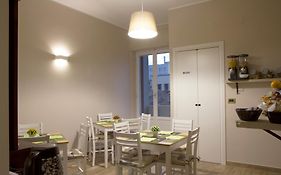 Home Syrakos B&B